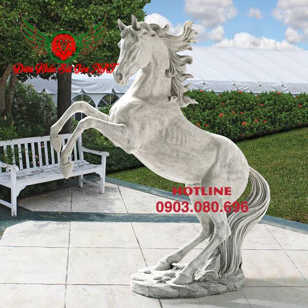 Điêu khắc con ngựa 3