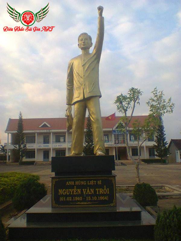 Điêu khắc tượng Nguyễn Văn Trỗi 4